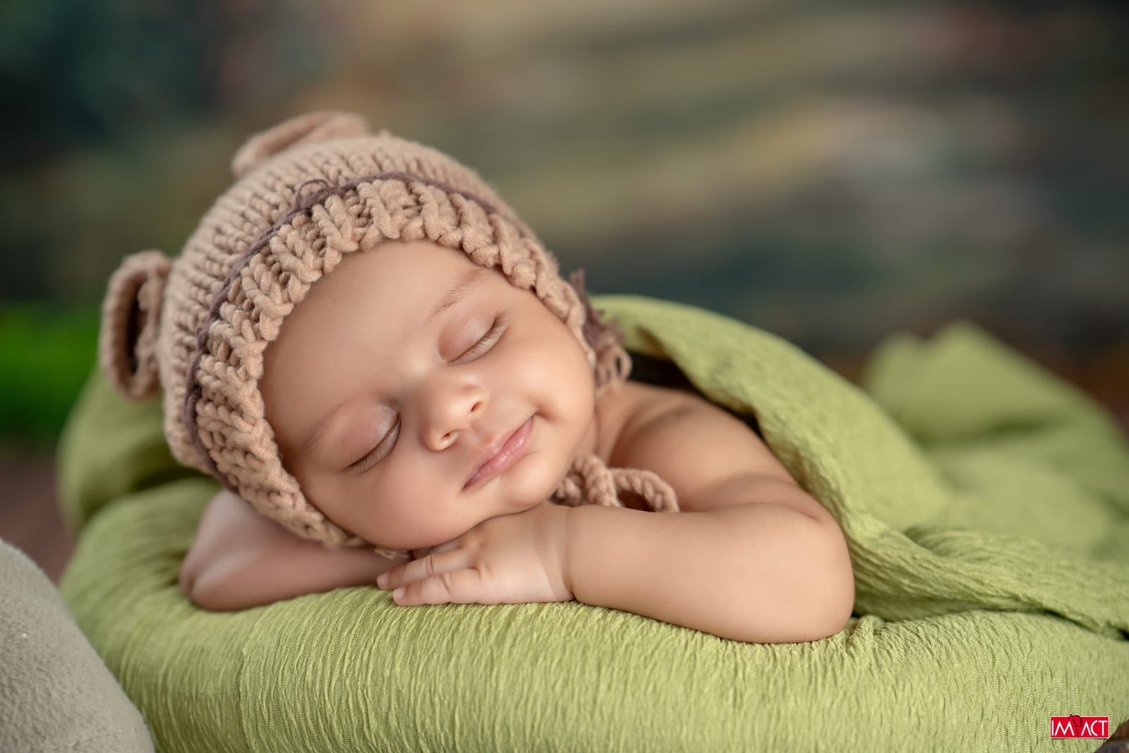Newborn photography, Impact Photo Studio