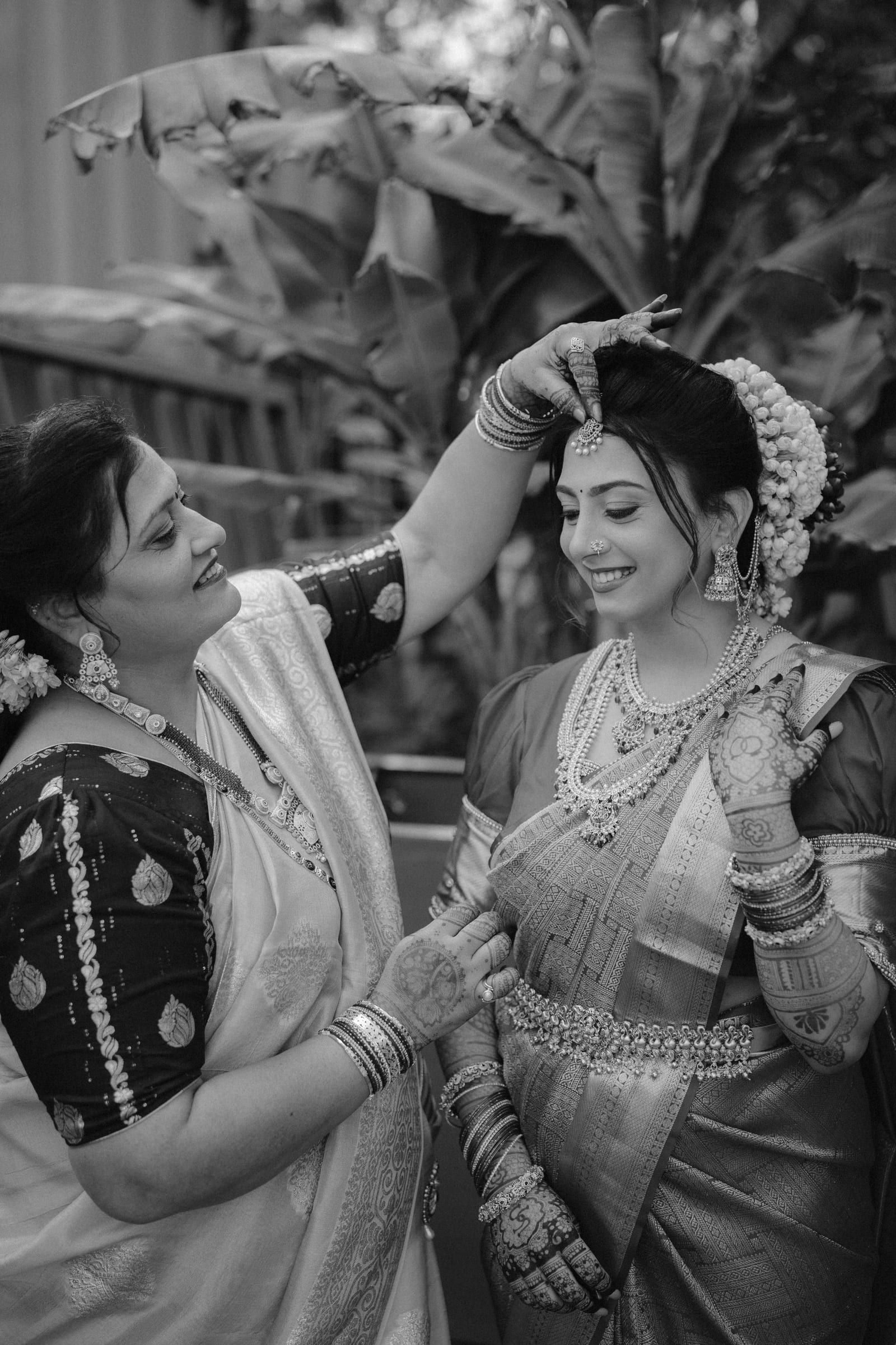 Shreya & Sanket, photographed by Impact Photo Studio